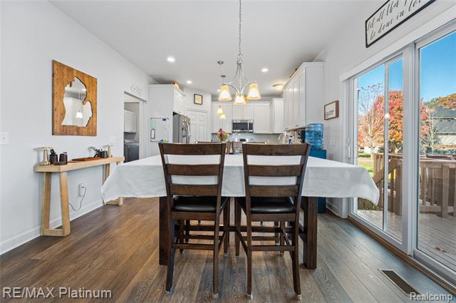 Builiding view eight for 8209 Lee, Brighton, MI. 48116