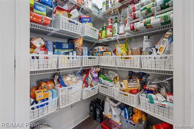 Builiding view eleven for 8209 Lee, Brighton, MI. 48116