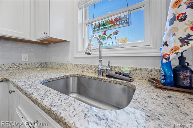 Builiding view six for 8209 Lee, Brighton, MI. 48116