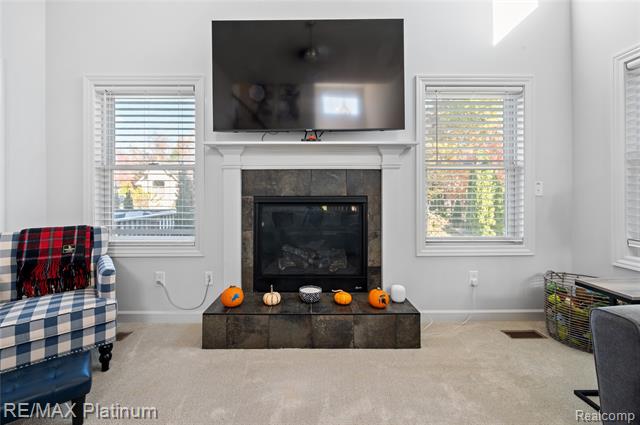 Builiding view ten for 8209 Lee, Brighton, MI. 48116