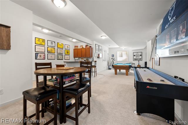 Builiding view thirty three for 8209 Lee, Brighton, MI. 48116