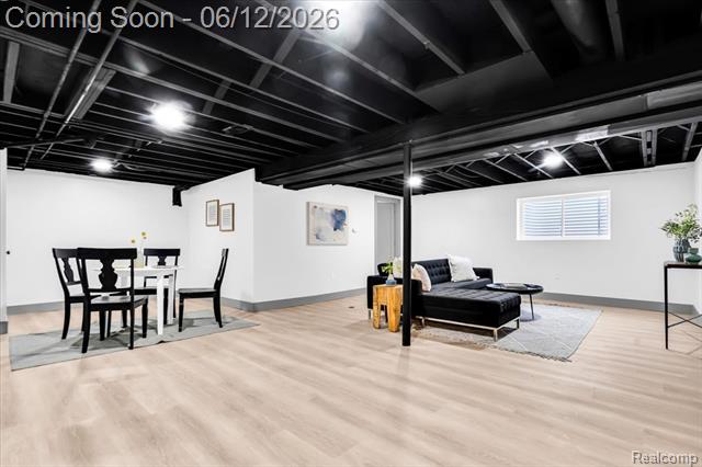 Builiding view thirty four for 20200 Brookshire, Southfield, MI. 48076