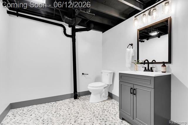 Builiding view thirty nine for 20200 Brookshire, Southfield, MI. 48076