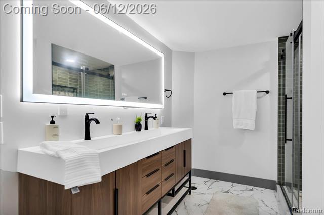 Builiding view thirty seven for 20200 Brookshire, Southfield, MI. 48076