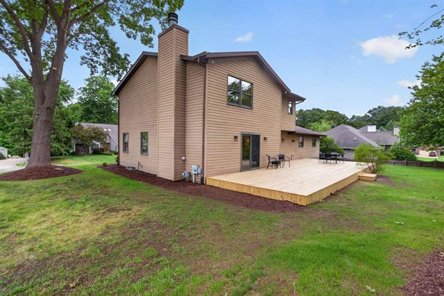 Builiding view fifty five for 5129 Bardstone St, Jackson, MI. 49201