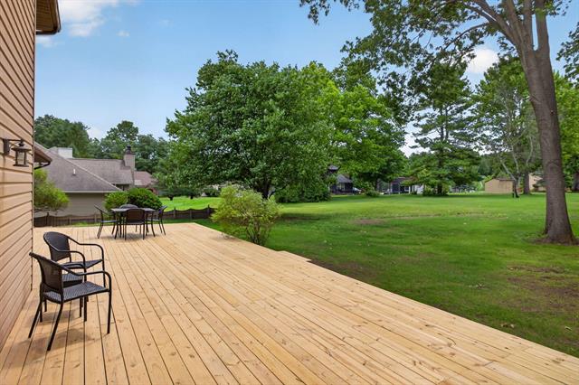 Builiding view forty nine for 5129 Bardstone St, Jackson, MI. 49201