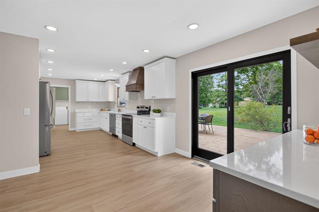 Builiding view twelve for 5129 Bardstone St, Jackson, MI. 49201