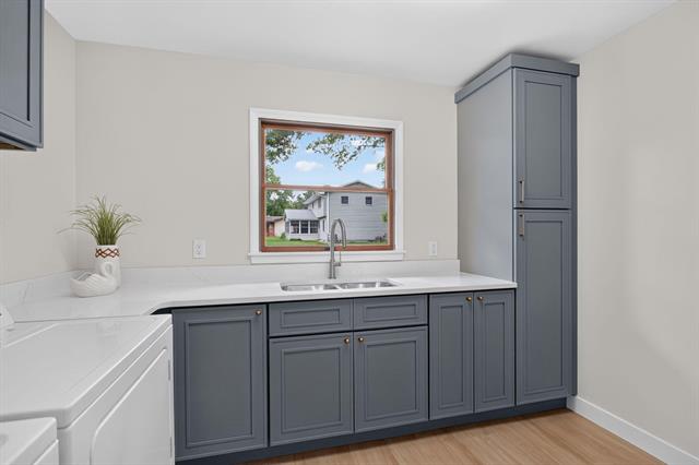 Builiding view twenty seven for 5129 Bardstone St, Jackson, MI. 49201
