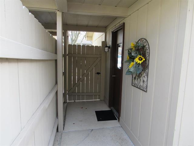 Builiding view four for 42373 Dianna, Clinton Township, MI. 48038