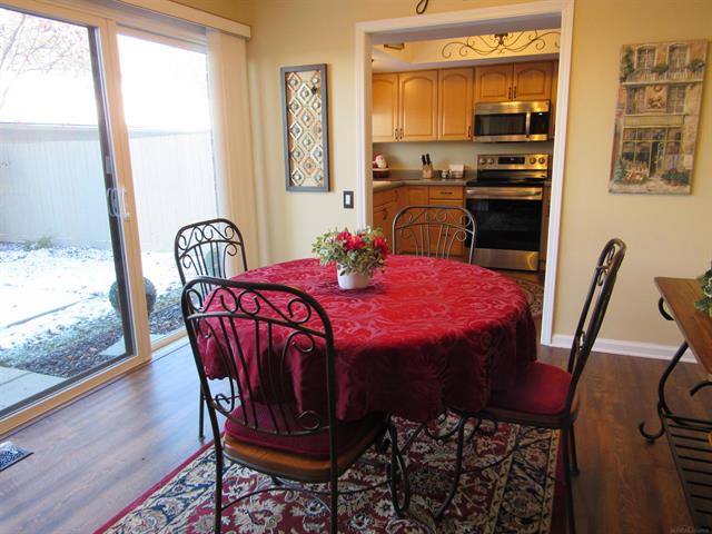 Builiding view thirteen for 42373 Dianna, Clinton Township, MI. 48038