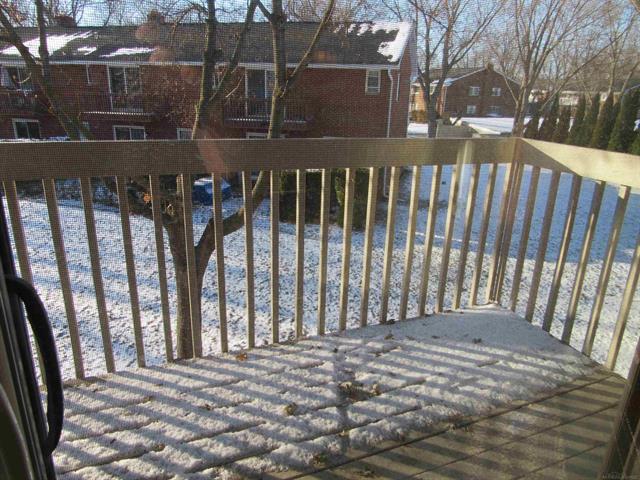 Builiding view thirty two for 42373 Dianna, Clinton Township, MI. 48038