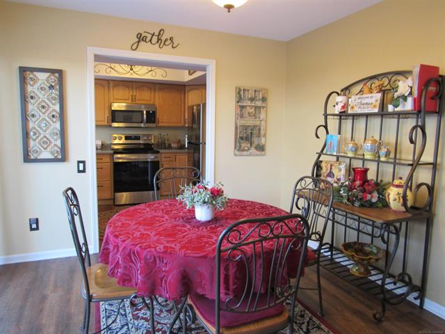 Builiding view twelve for 42373 Dianna, Clinton Township, MI. 48038