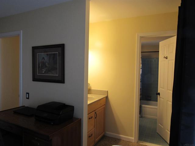 Builiding view twenty five for 42373 Dianna, Clinton Township, MI. 48038