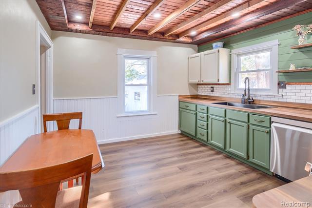 Builiding view four for 285 Dirgo, Imlay City, MI. 48444