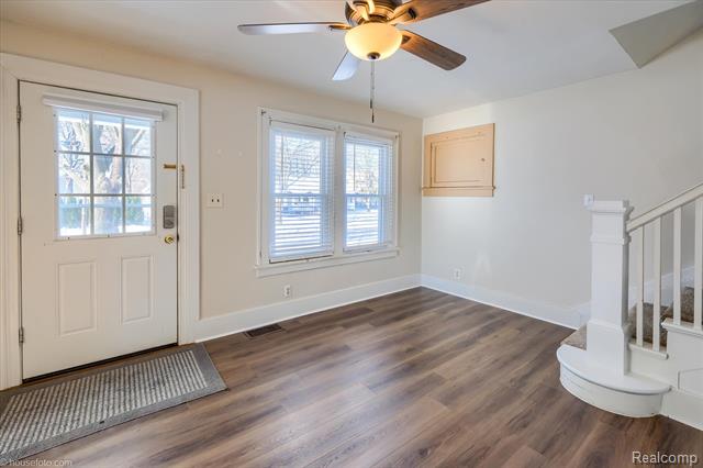 Builiding view ten for 285 Dirgo, Imlay City, MI. 48444