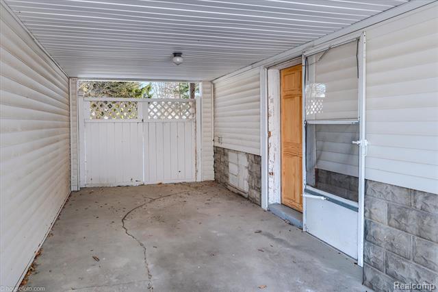 Builiding view thirty six for 285 Dirgo, Imlay City, MI. 48444