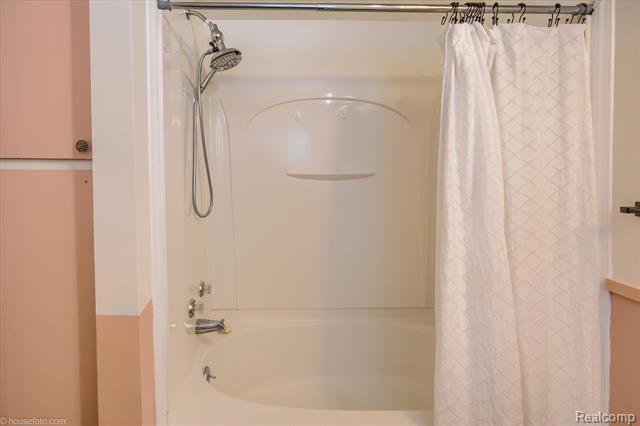 Builiding view twenty three for 285 Dirgo, Imlay City, MI. 48444