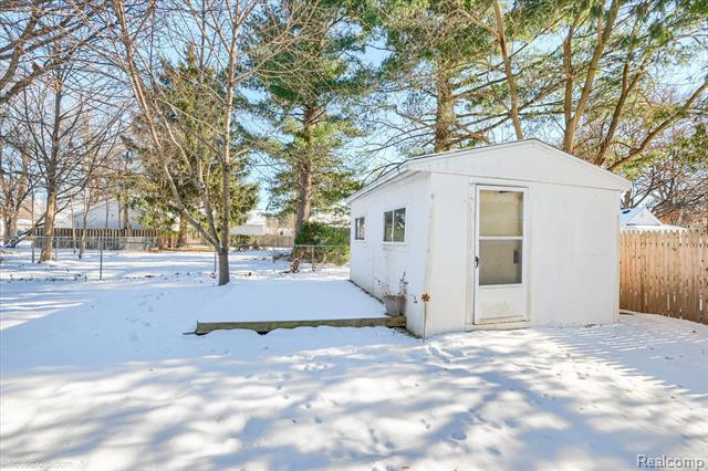 Builiding view two for 285 Dirgo, Imlay City, MI. 48444