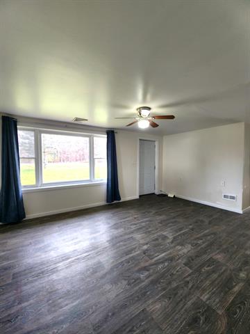 Builiding view five for 7410 Frankenmuth, Vassar, MI. 48768