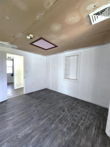 Builiding view fourteen for 7410 Frankenmuth, Vassar, MI. 48768