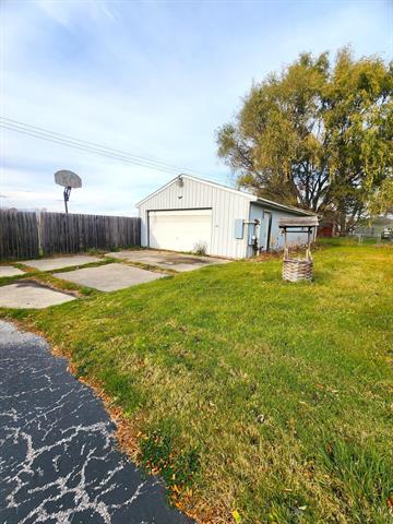 Builiding view thirty seven for 7410 Frankenmuth, Vassar, MI. 48768