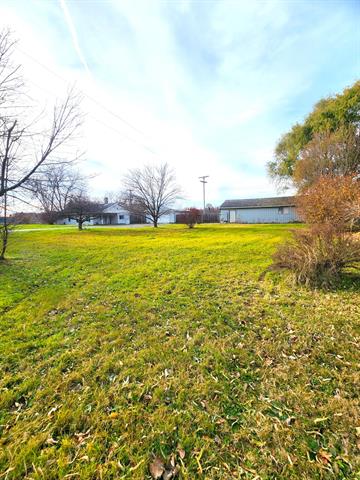 Builiding view twenty three for 7410 Frankenmuth, Vassar, MI. 48768