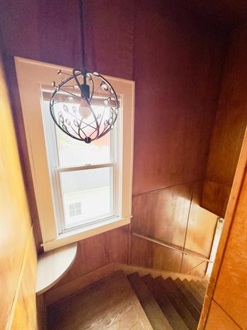 Builiding view fourteen for 917 Barnes, Lansing, MI. 48910