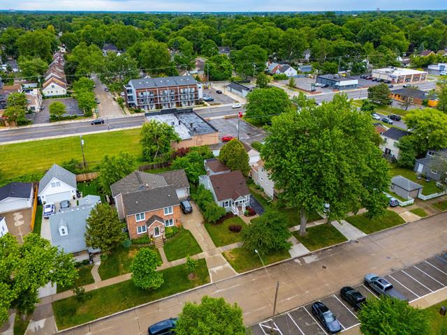 Builiding view thirty eight for 1203 E 2Nd, Royal Oak, MI. 48067
