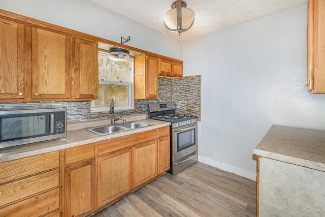 Builiding view five for 2309 Pennsylvania, Lansing, MI. 48910