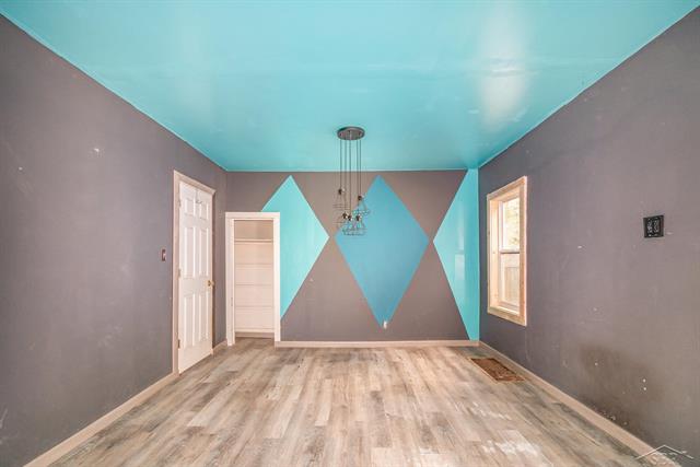 Builiding view fourteen for 2309 Pennsylvania, Lansing, MI. 48910