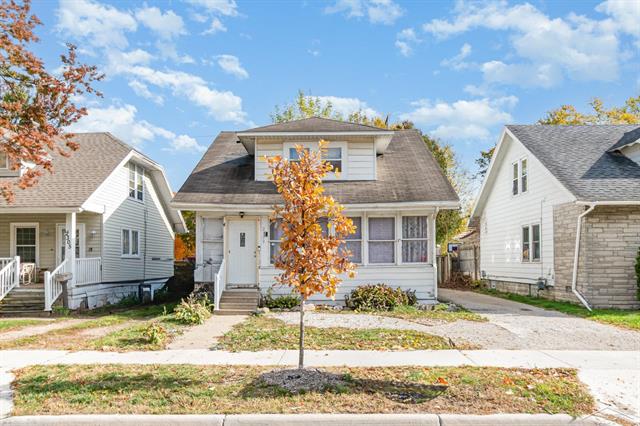 front view for 2309 S Pennsylvania Avenue, Lansing, Mi. 48910