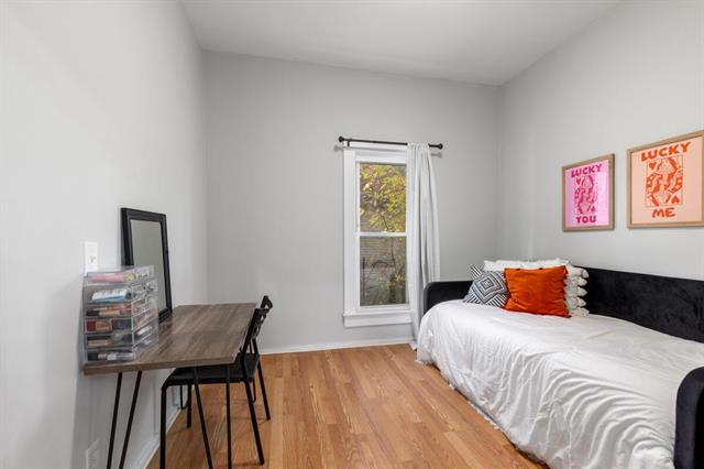 Builiding view sixteen for 536 Wright, Grand Rapids, MI. 49505