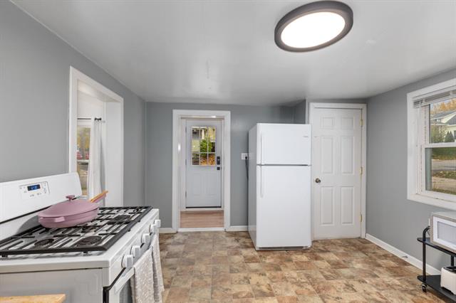 Builiding view ten for 536 Wright, Grand Rapids, MI. 49505