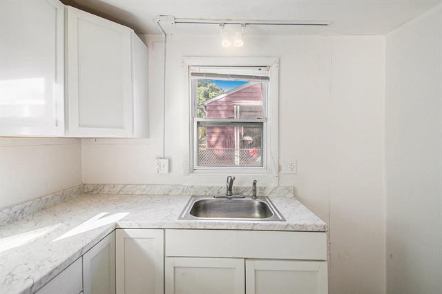 Builiding view ten for 3611 Homewood, Lansing, MI. 48910