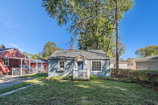 Builiding view two for 3611 Homewood, Lansing, MI. 48910