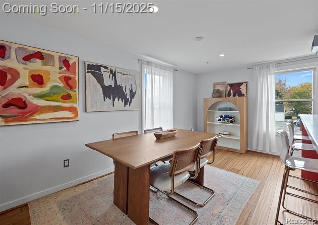 Builiding view fourteen for 670 W 11 Mile, Royal Oak, MI. 48067