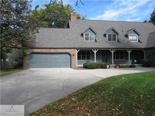 front view for 13073 Appletree Lane, Dewitt, Mi. 48820