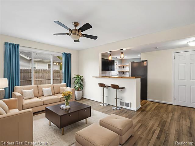 Builiding view two for 26745 Brush, Madison Heights, MI. 48071