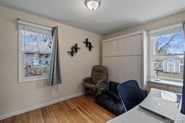 Builiding view ten for 2435 Sunnyknoll, Berkley, MI. 48072