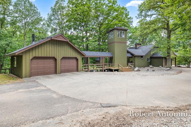 Builiding view one hundred three for 4751 Johnson, Gowen, MI. 49326