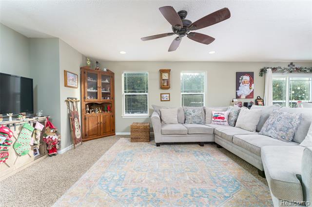 Builiding view eleven for 7047 Bennington Greens, Owosso, MI. 48867