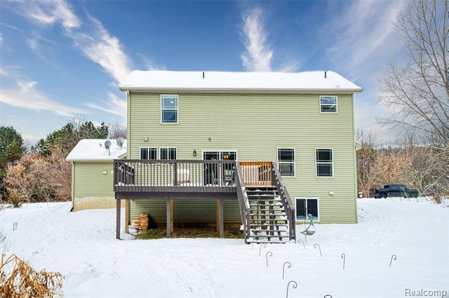 Builiding view thirty five for 7047 Bennington Greens, Owosso, MI. 48867