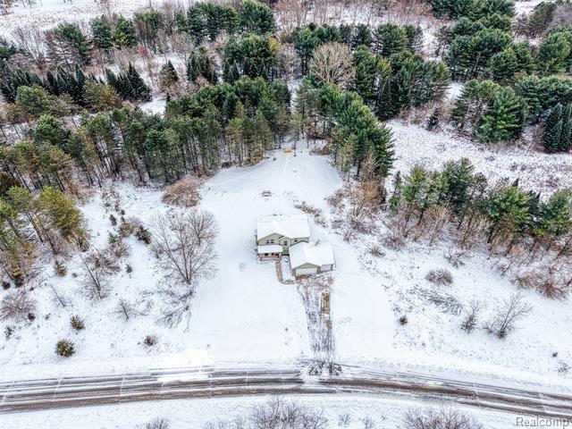 Builiding view thirty nine for 7047 Bennington Greens, Owosso, MI. 48867