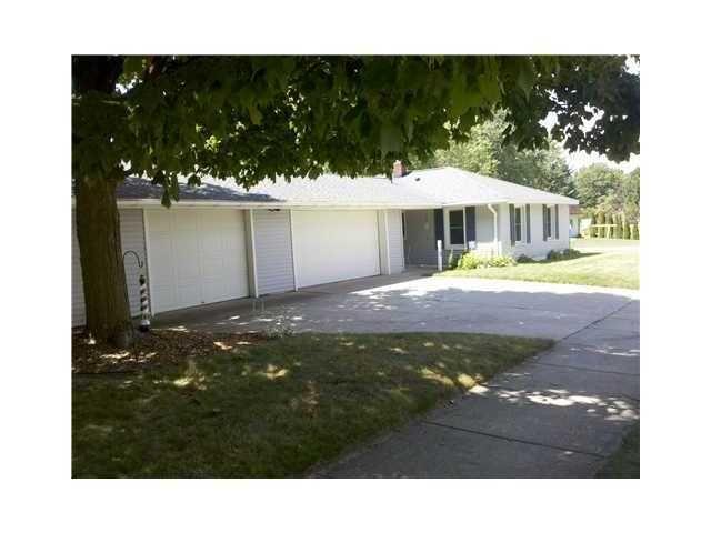 front view for 907 Riverside Drive, Portland, Mi. 48875