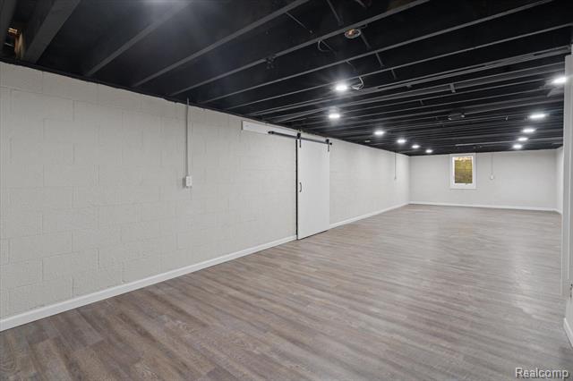 Builiding view twenty five for 2055 Holly, Charlotte, MI. 48813