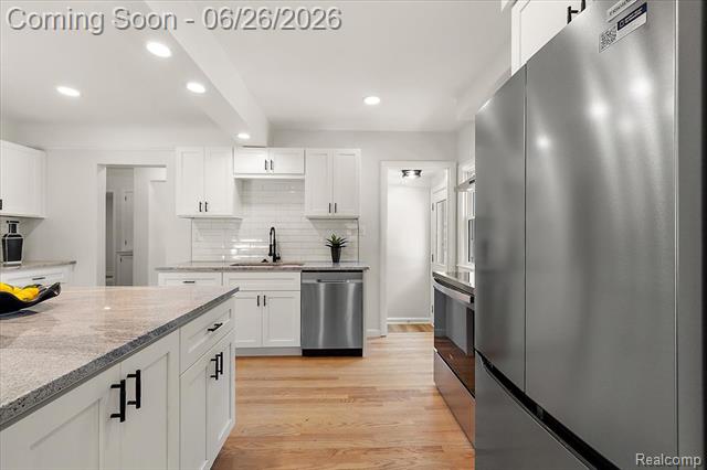 Builiding view eleven for 603 N Vermont, Royal Oak, MI. 48067