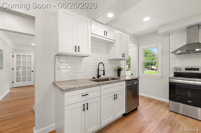 Builiding view seventeen for 603 N Vermont, Royal Oak, MI. 48067