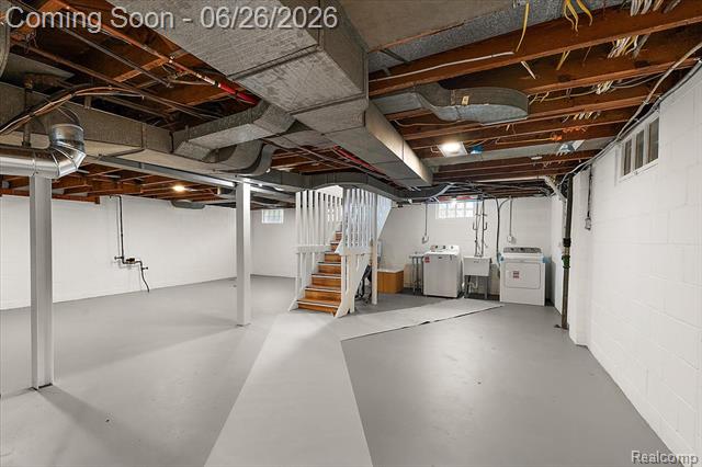 Builiding view thirty eight for 603 N Vermont, Royal Oak, MI. 48067