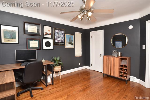 Builiding view fifteen for 800 Maplegrove, Royal Oak, MI. 48067