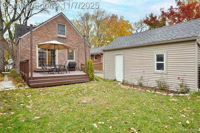 Builiding view thirty six for 800 Maplegrove, Royal Oak, MI. 48067